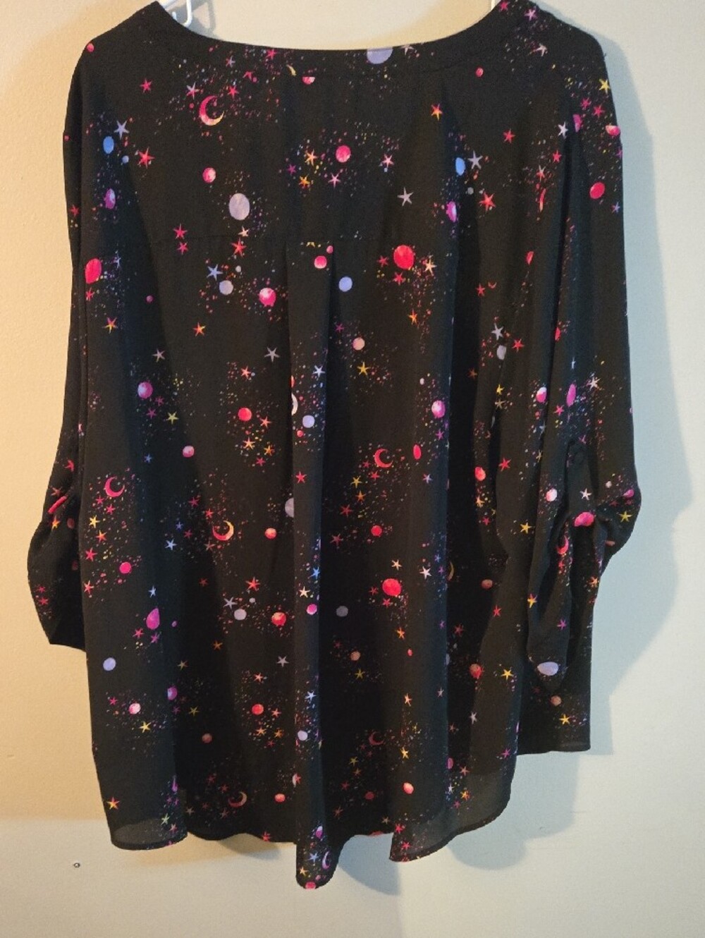 torrid Black Celestial Print Zip-Front Blouse - Picture 4 of 4